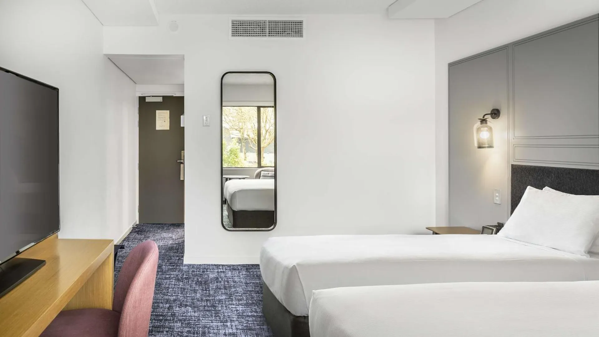 Chateau On The Park - Christchurch, A Doubletree By Hilton Новая Зеландия