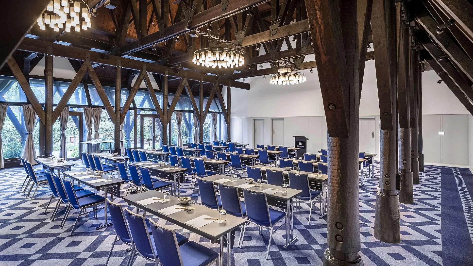 Chateau On The Park - Christchurch, A Doubletree By Hilton New Zealand