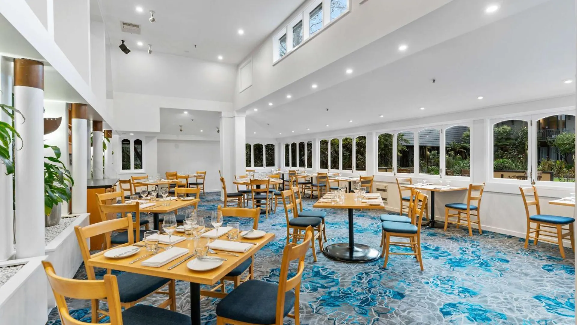 **** Hotel Chateau On The Park - Christchurch, A Doubletree By Hilton New Zealand