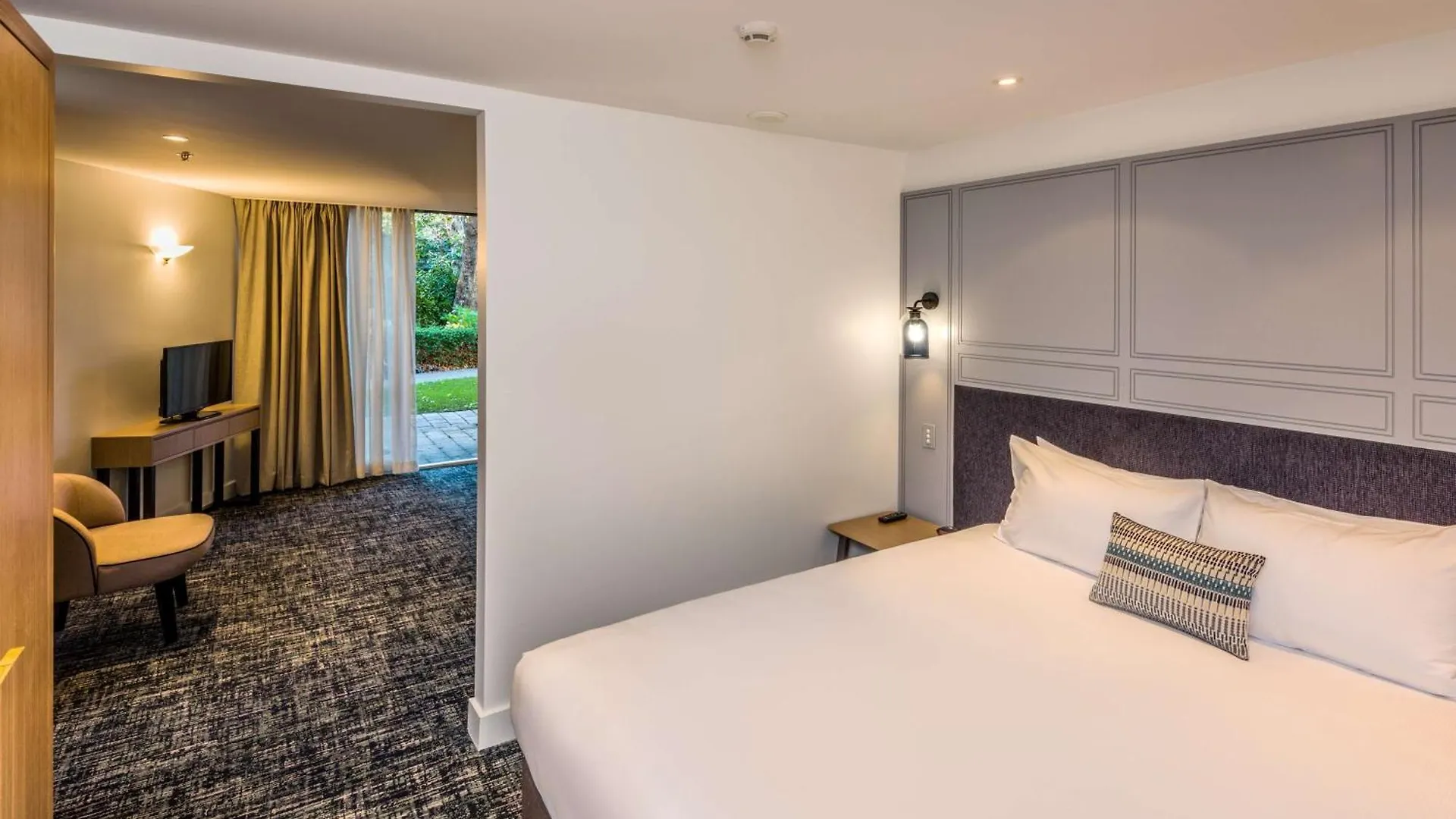 Hotel Chateau On The Park - Christchurch, A Doubletree By Hilton