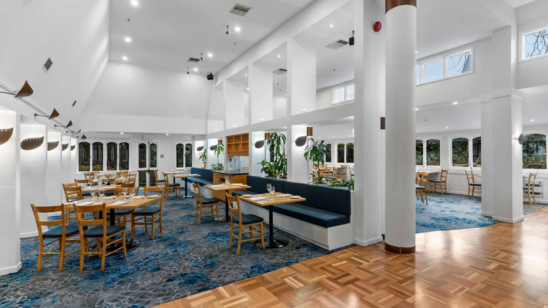 Chateau On The Park - Christchurch, A Doubletree By Hilton New Zealand
